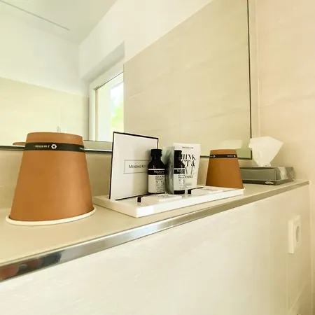 110 Lux Furnished Flat *