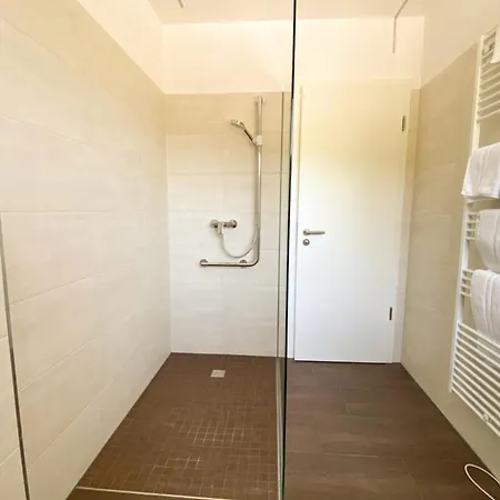 110 Lux Furnished Flat Apartment