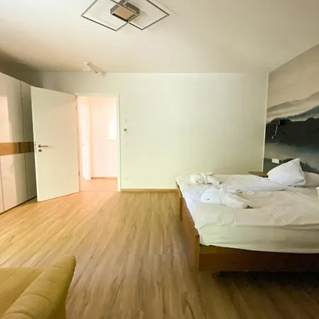 110 Lux Furnished Flat Beaufort
